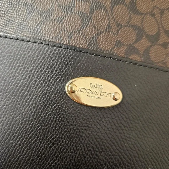 Coach Black and Brown Crossbody Bag / pouch. - Picture 4 of 10